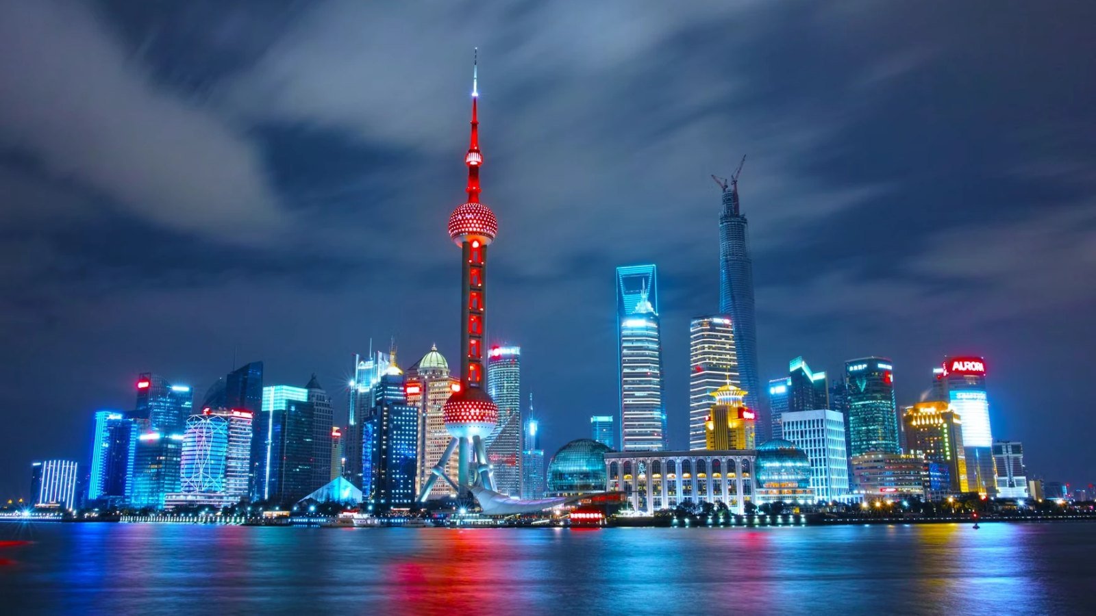 中国5月经济数据分化:零售销售下降,工业生产保持增长