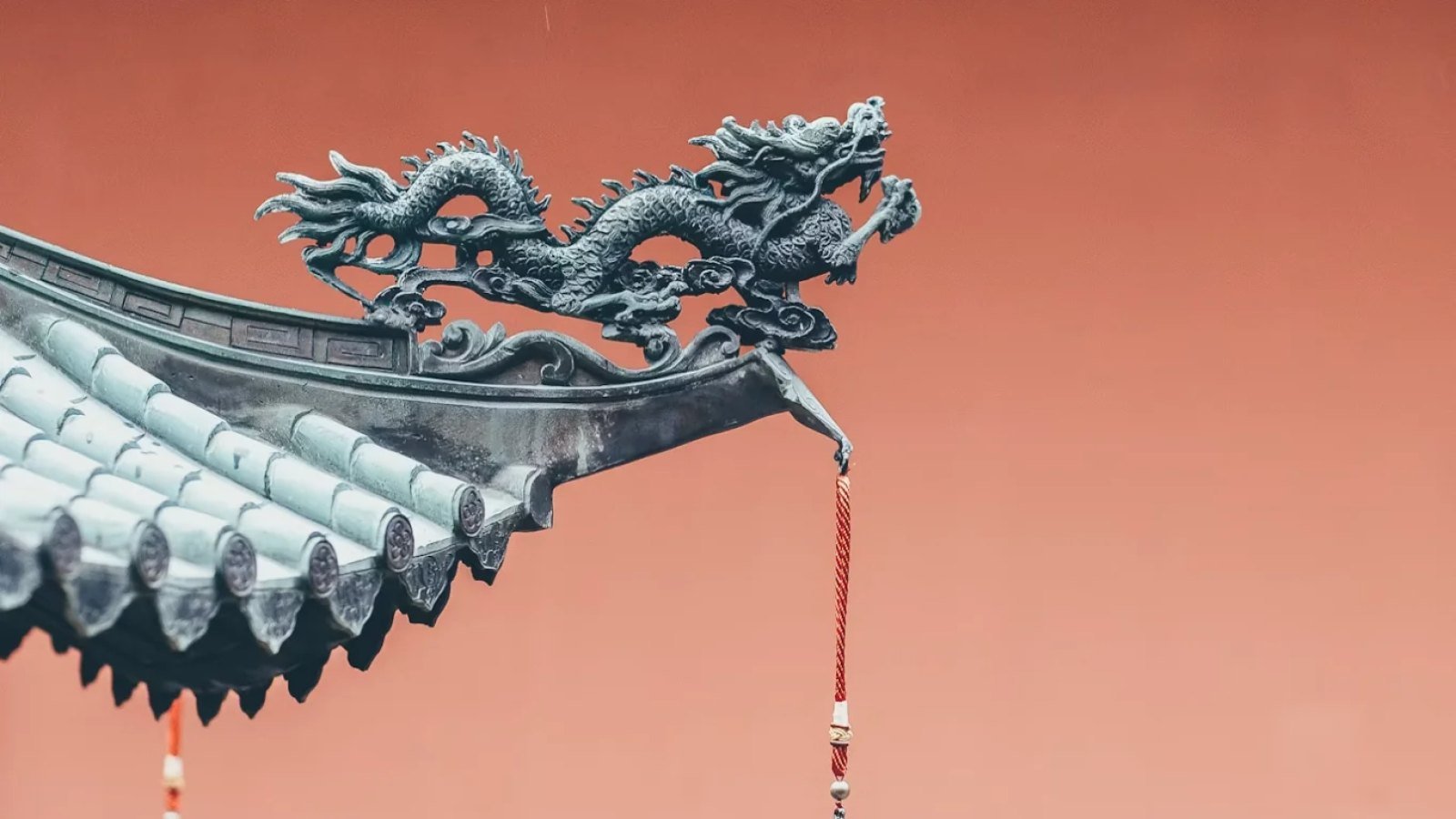 从焚书坑儒到网络审查：中国两千年权力与言论的反复博弈