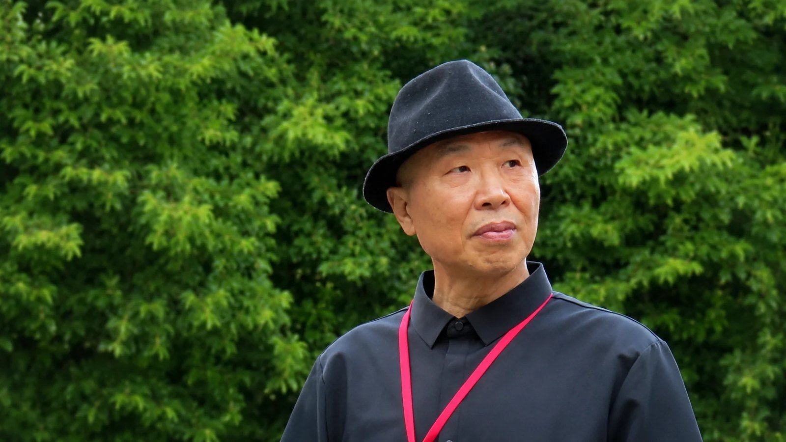 毛泽东跪像为何让高兟获刑三年:从大跃进到文革,历史灾难能否成为艺术表达