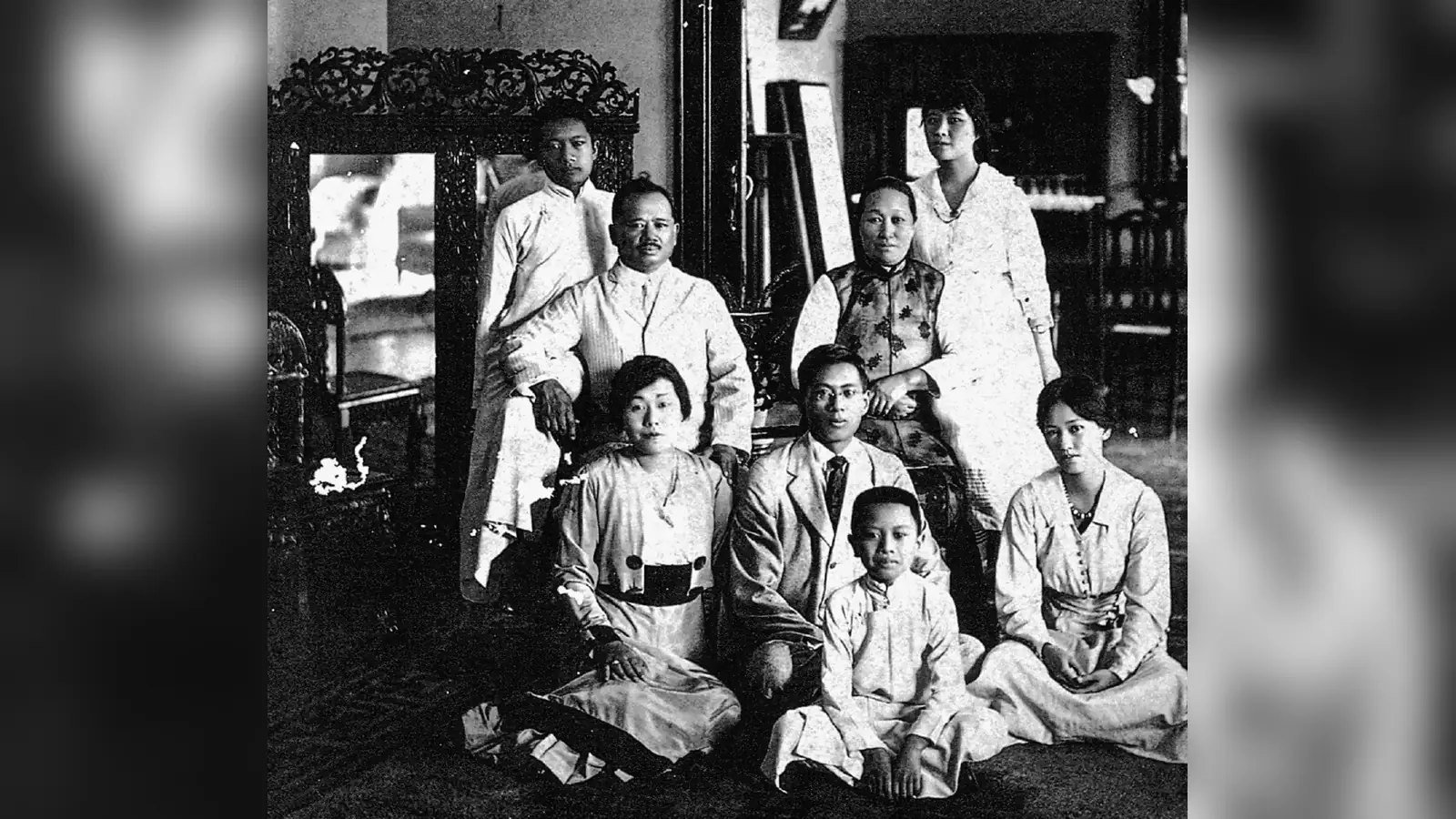 从1949年北上到文革中追问“宪法还有效吗”:宋庆龄晚年的政治失望